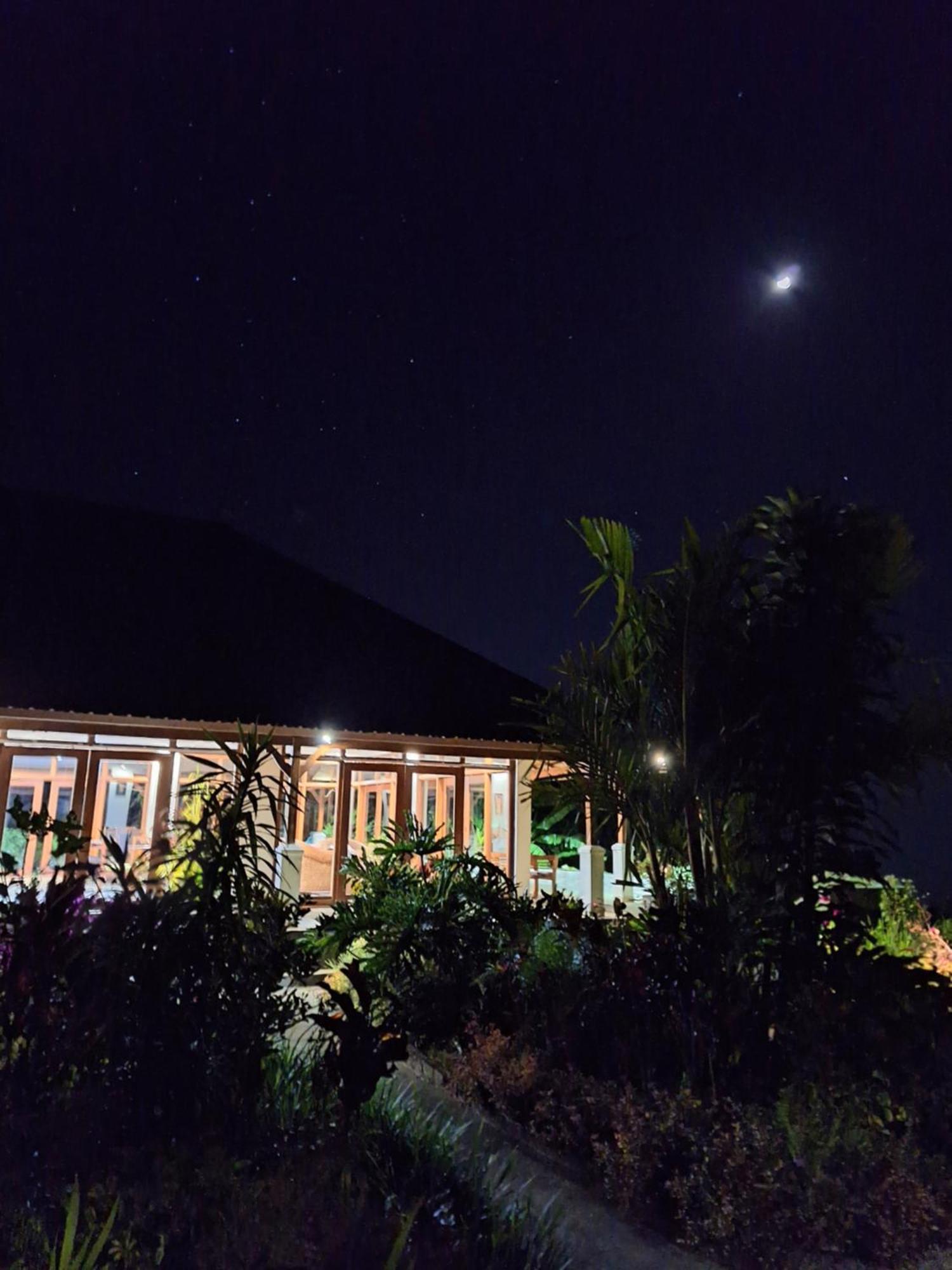 Manigelang Villa Munduk エクステリア 写真